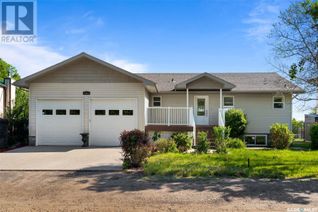 Detached House for Sale, 1242 Highwood Avenue, Buena Vista, SK