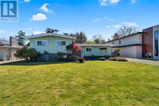 Detached House for Sale, 3401 Woodburn Ave, Oak Bay, BC