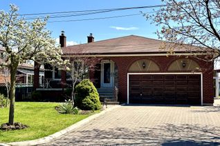 Detached House for Sale, 3 Tothill Rd, Toronto, ON