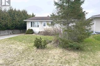 Bungalow for Sale, 378 Lawlor St, Temiskaming Shores, ON
