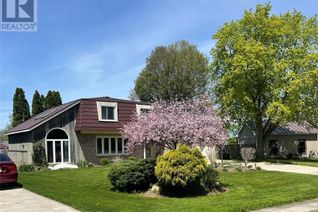 House for Sale, 38 Crest Court, Cambridge, ON