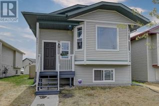 Detached House for Sale, 8901 72 Avenue, Grande Prairie, AB