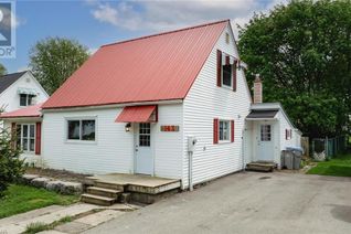 House for Sale, 143 Anne Street, Exeter, ON