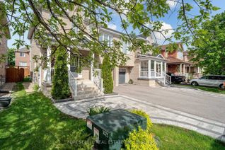 Semi-Detached House for Sale, 186 Gail Parks Cres, Newmarket, ON