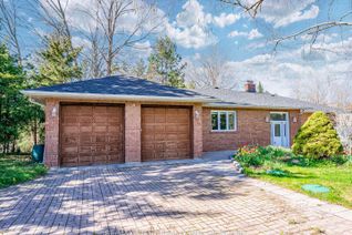 Detached House for Sale, 2 Connaught Ave, Whitchurch-Stouffville, ON