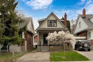 Detached House for Sale, 29 Hillside Ave, Toronto, ON