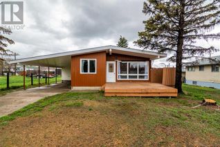 Detached House for Sale, 21 2 Street Ne, Redcliff, AB