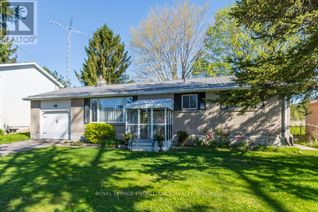 Detached House for Sale, 13246 Loyalist Pkwy, Prince Edward County, ON