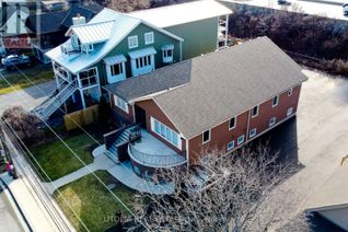 Detached House for Sale, 180 Beach Boulevard, Hamilton, ON