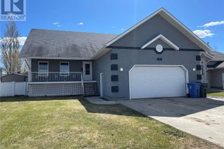 Detached House for Sale, 14 Jackson Drive, Meadow Lake, SK