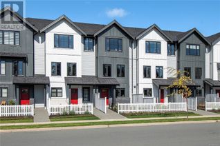 Townhouse for Sale, 701 Sitka St #10, Campbell River, BC