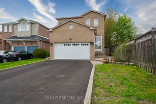 Detached House for Sale, 22 Woodriver St, Richmond Hill, ON