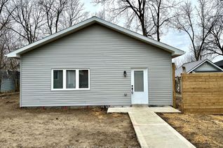 House for Rent, 107 Essa Rd #B, Barrie, ON