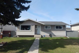 Detached House for Sale, 8904 150 Av Nw, Edmonton, AB
