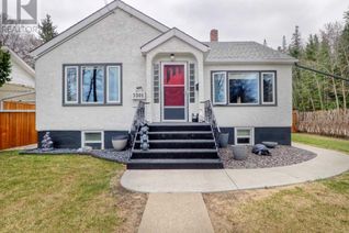 Detached House for Sale, 5301 42 Avenue, Red Deer, AB