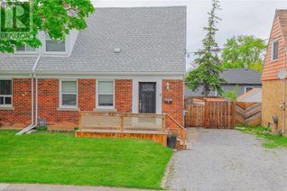 Semi-Detached House for Sale, 9 Beard Place, St. Catharines, ON