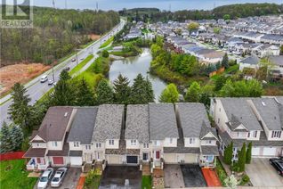 Freehold Townhouse for Sale, 190 Windflower Drive, Kitchener, ON