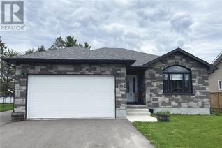 House for Sale, 1006 Beatty Crescent, Deep River, ON