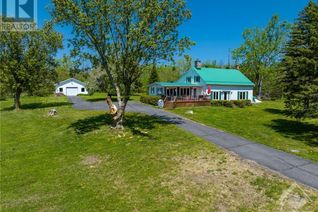 Detached House for Sale, 19963 Kenyon Concession 1 Road, Alexandria, ON