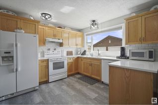 Detached House for Sale, 3425 136a Av Nw, Edmonton, AB