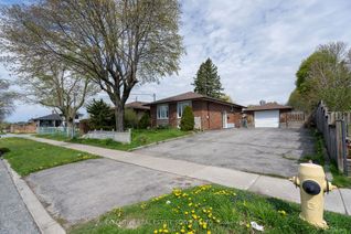 House for Sale, 32 Brimorton Dr, Toronto, ON