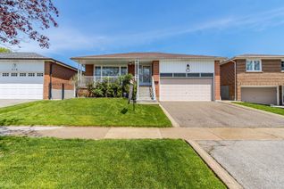 Detached House for Sale, 314 Centre St N, Brampton, ON