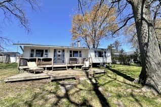 Bungalow for Sale, 32 Quinte View Rd, Greater Napanee, ON