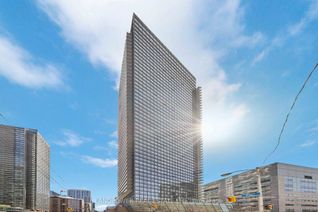 Condo Apartment for Sale, 832 Bay St #3610, Toronto, ON