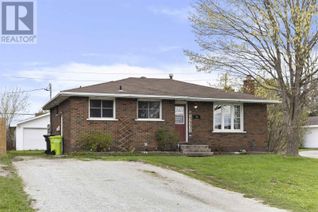 Bungalow for Sale, 48 St. Michaels Sq, Sault Ste. Marie, ON