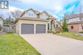 Detached House for Sale, 7 Elderberry Court, Guelph, ON