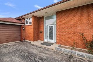 Bungalow for Sale, 3 Willamere Dr, Toronto, ON