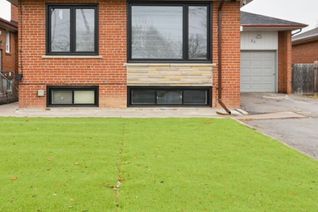 Detached House for Rent, 25 Bairstow Cres #Mainflr, Toronto, ON