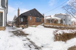 Bungalow for Rent, 164 Westview Blvd, Toronto, ON