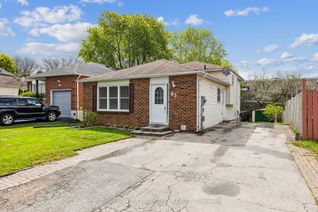 Detached House for Sale, 65 Overbank Dr S, Oshawa, ON