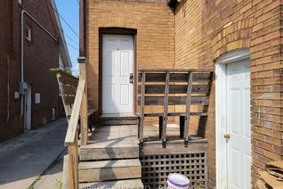 Property for Rent, 719 Coxwell Ave #4, Toronto, ON