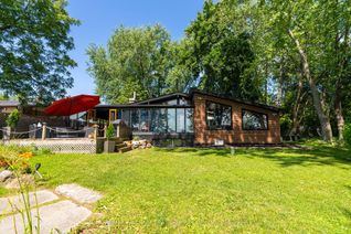 Detached House for Sale, 80 Beach Rd, Kawartha Lakes, ON