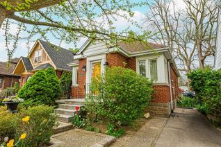Detached House for Sale, 135 Haddon Ave, Hamilton, ON