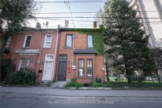 Freehold Townhouse for Rent, 55 Wellington St #Upper, Hamilton, ON