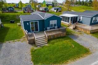 Bungalow for Sale, 486 Cty Rd 18 - 8 Cricket Lane, Prince Edward County, ON