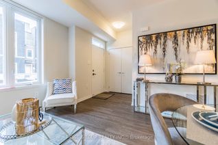 Townhouse for Rent, 10 Almond Blossom Mews #109, Vaughan, ON