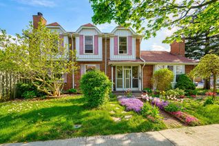 Detached House for Sale, 154 Wintermute Blvd, Toronto, ON