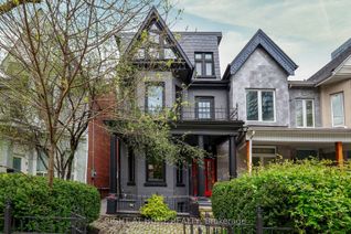 Townhouse for Sale, 14 Ross St, Toronto, ON
