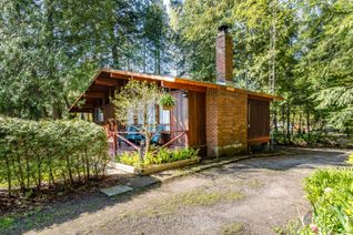 Bungalow for Sale, 584 Tiny Beaches Rd N, Tiny, ON