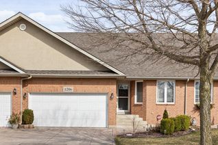 Freehold Townhouse for Sale, 1286 Chateau Ave, Windsor, ON