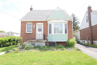 Detached House for Sale, 61 East 14th St, Hamilton, ON