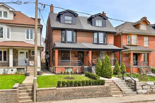Semi-Detached House for Rent, 213 Grace St, Toronto, ON