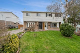 Semi-Detached House for Sale, 765 Sunnypoint Dr, Newmarket, ON