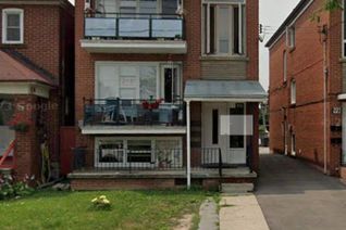 Triplex for Rent, 96 Fairbank Ave #Upper, Toronto, ON