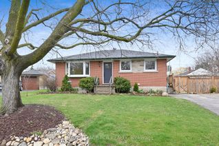 Bungalow for Sale, 15 Robertson Dr, Guelph, ON