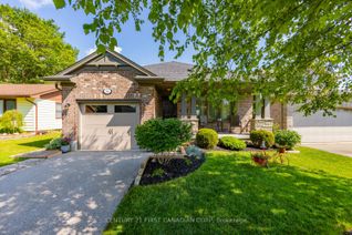 Bungalow for Sale, 52 James Ave, Tillsonburg, ON